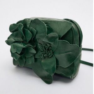 Green Leather Crossbody Flower Bag | Zara